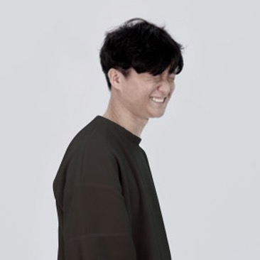 이준혁
                       | Staff                       | 경영기획팀                      